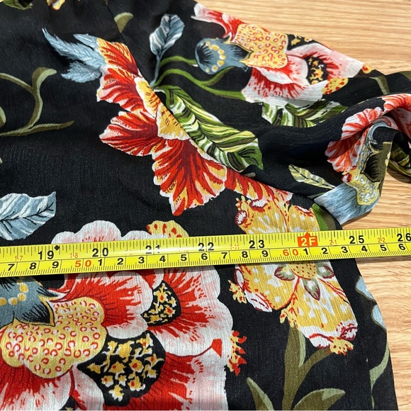 2/$25 LOFT Peasant Prairie Floral Minimalist Modern Casual Professional Blouse - Picture 11 of 12